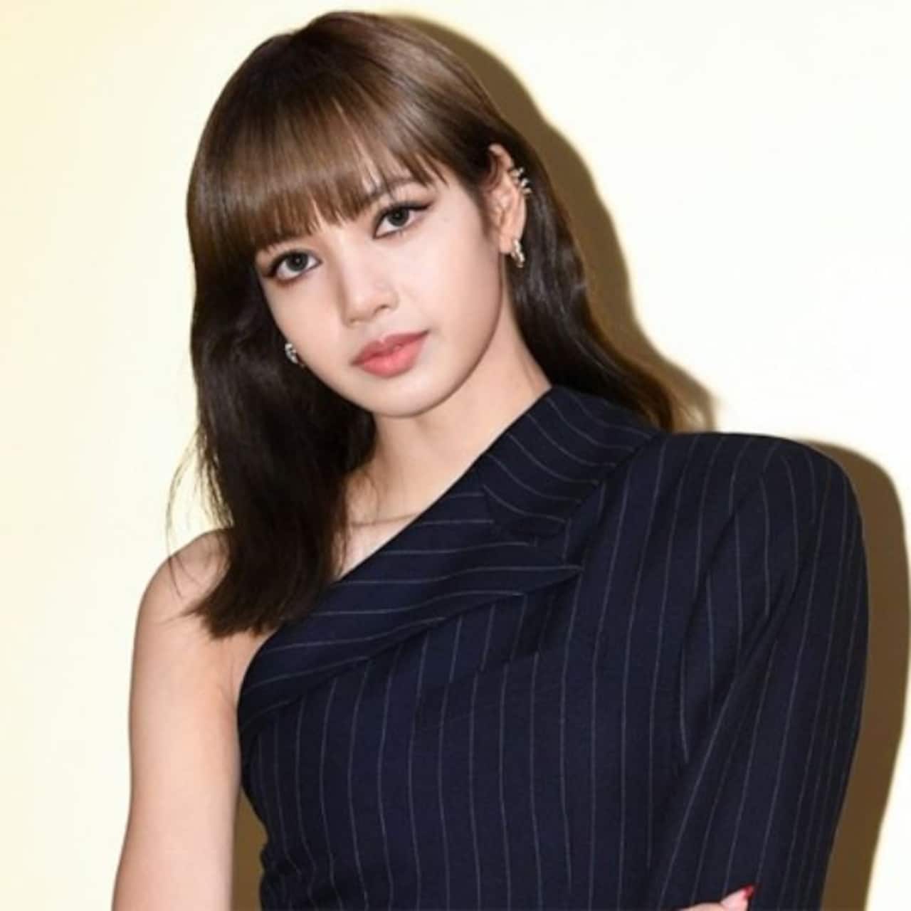 OMG! BLACKPINK's Lisa tests Covid-19 positive; other 3 members of the K ...