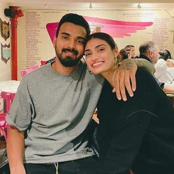 Cricketer KL Rahul makes his relationship with Athiya Shetty official on  actress' birthday - check deets