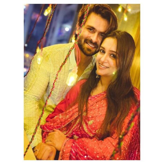 शोएब इब्राहिम और दीपिका कक्कड़ (Shoaib Ibrahim and Dipika Kakkar)