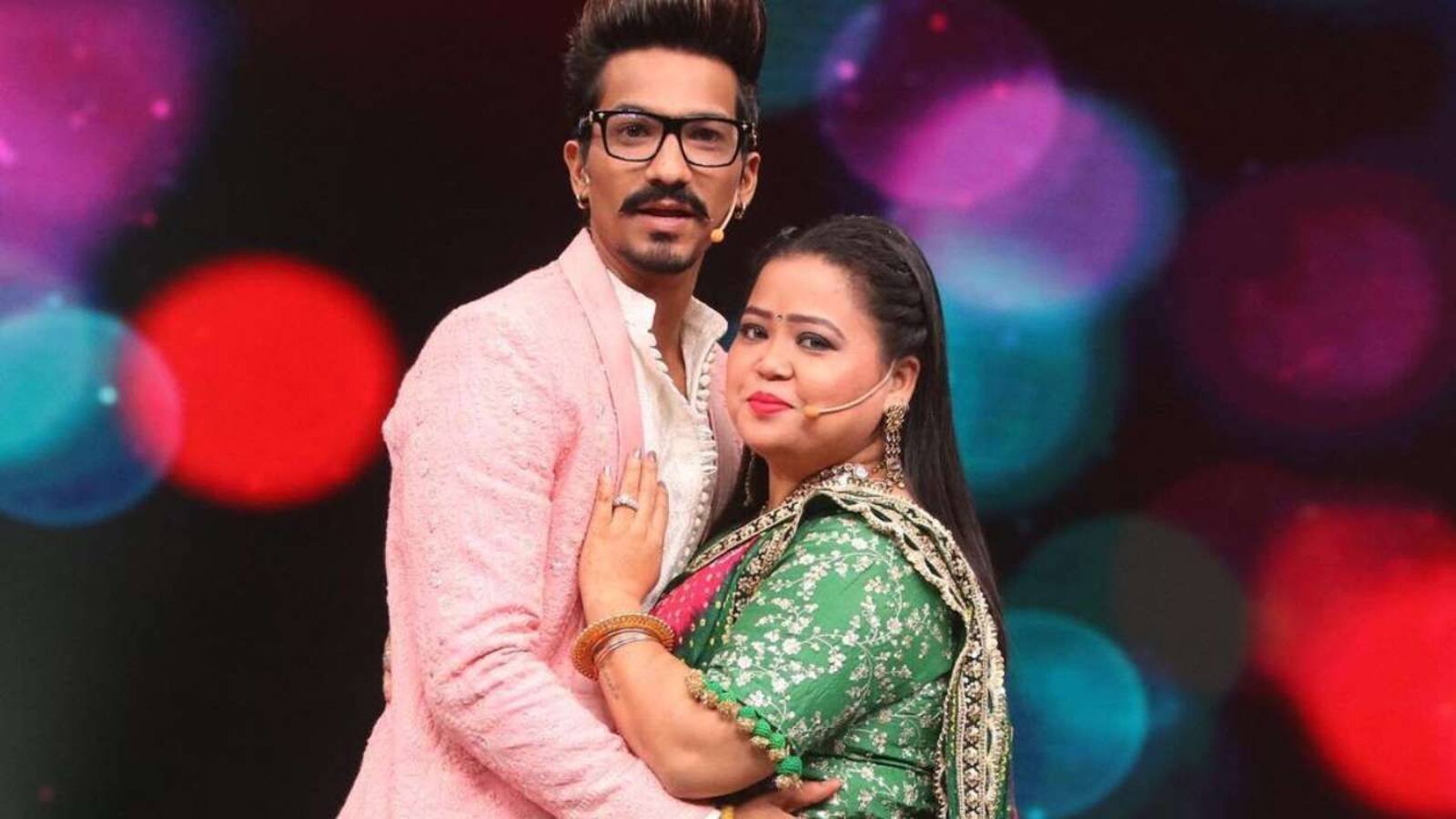 Hunarbaaz Haarsh Limbachiyaa Gets Utterly Scared Scolds Pregnant Wife Bharti Singh As She