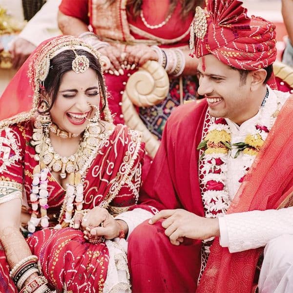 रोके के कुछ महीने बाद ही नील भट्ट (Neil Bhatt) और ऐश्वर्या शर्मा (Aishwarya Sharma) ने की शादी