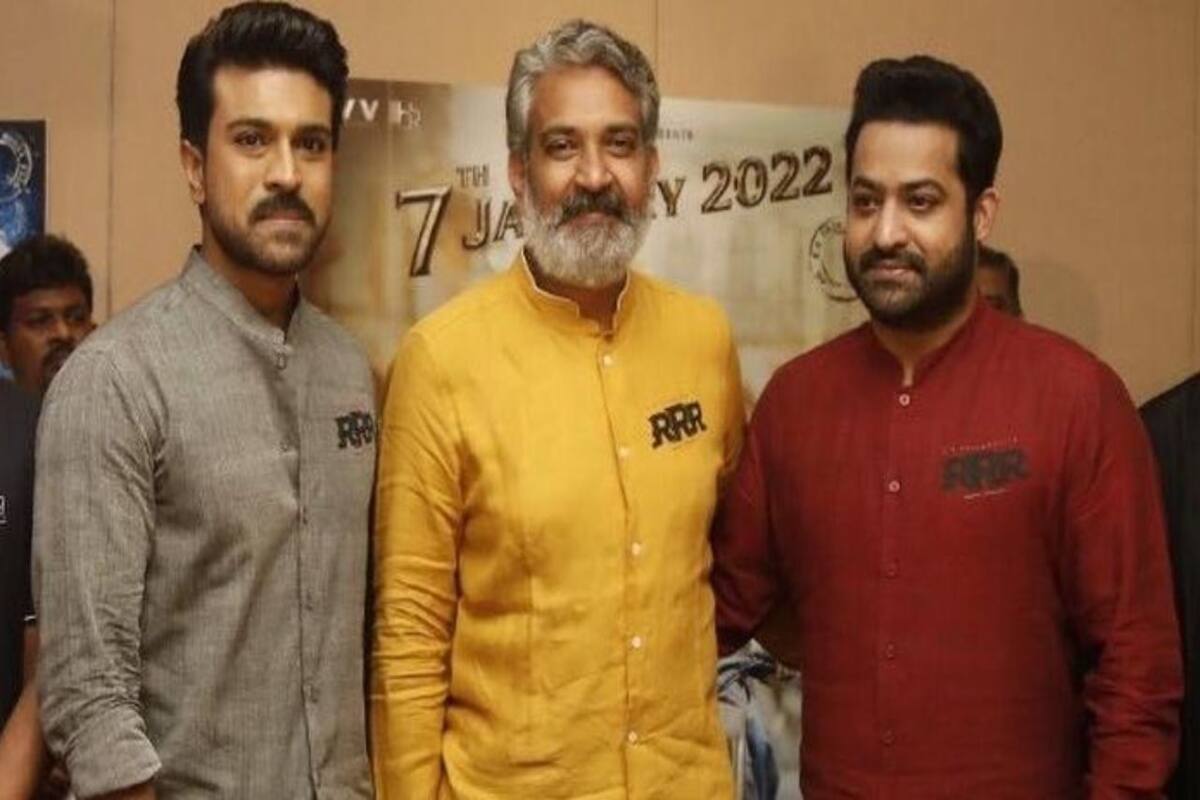 RRR BEING POSTPONED OR NOT? HERE'S THE LATEST UPDATE FROM JR NTR, RAM  CHARAN AND SS RAJAMOULI [EXCLUSIVE]