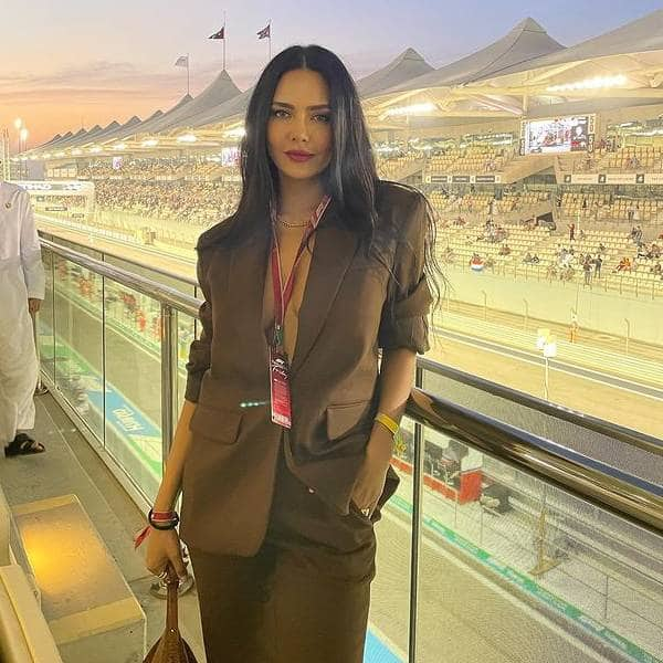 Esha Gupta goes braless in a pant suit as she watches Abu Dhabi Grand Prix  – view pics