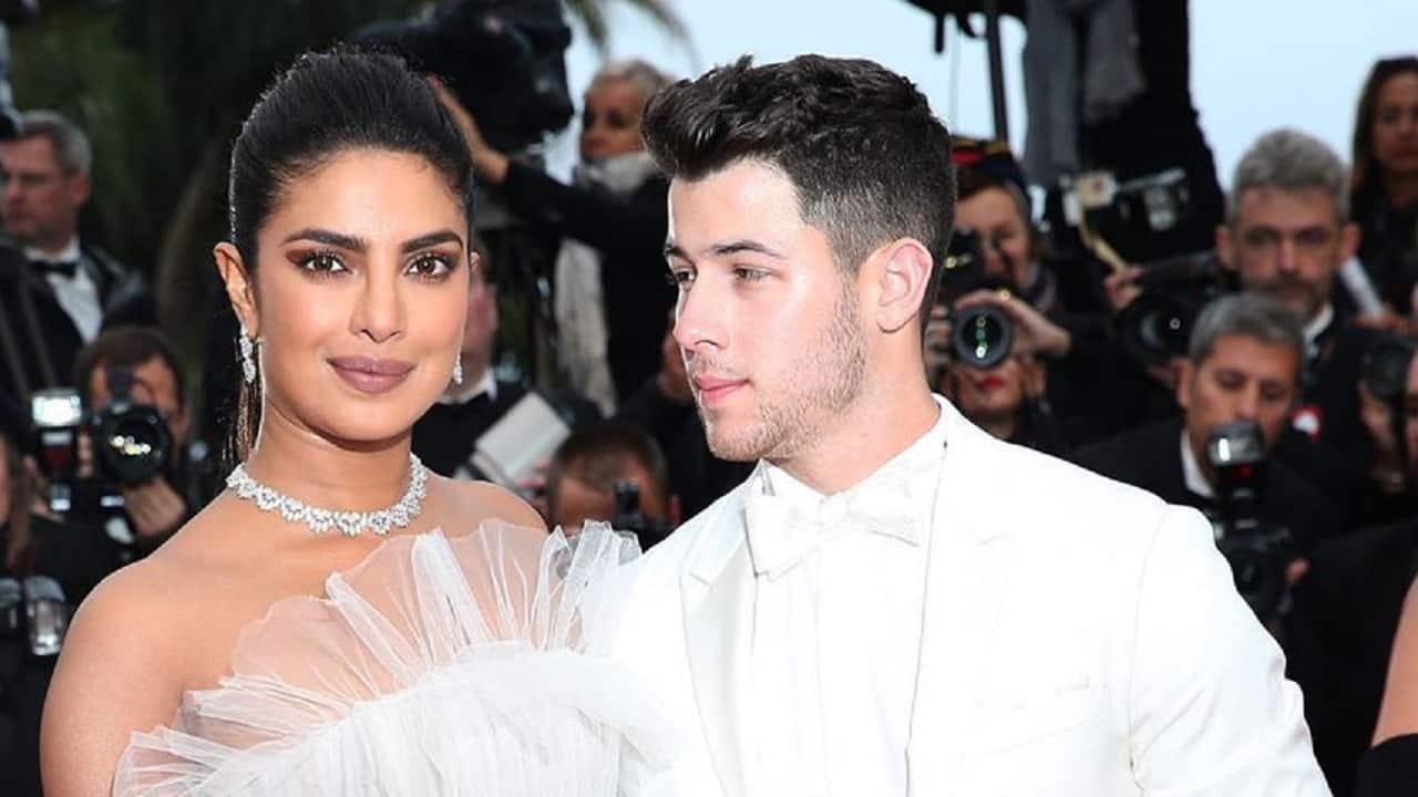 Priyanka slams report addressing her as Nick Jonas' wife