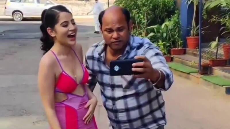 Urfi Javed gets schooled for laughing and not reacting to a man who forcibly touched her to click a selfie – watch video