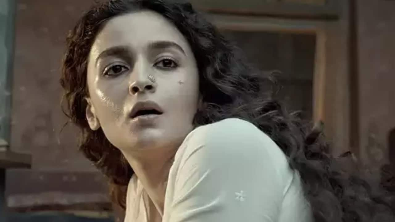 Gangubai Kathiawadi: Alia Bhatt starrer gets UA Certificate; censor board  orders THESE 4 cuts – deets inside