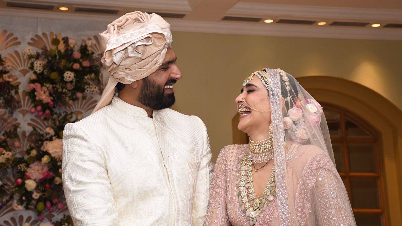 Karishma Tanna-Varun Bangera wedding pics OUT: The bride and groom will ...