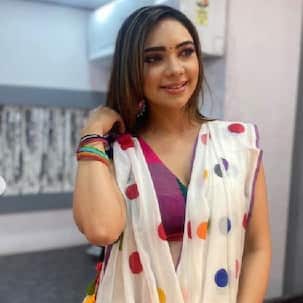 Kumkum Bhagya: आखिरी दिन सेट पर फूट-फूटकर रोई थीं पूजा बनर्जी, जाते-जाते को-स्टार्स को भी कर दिया था दुखी