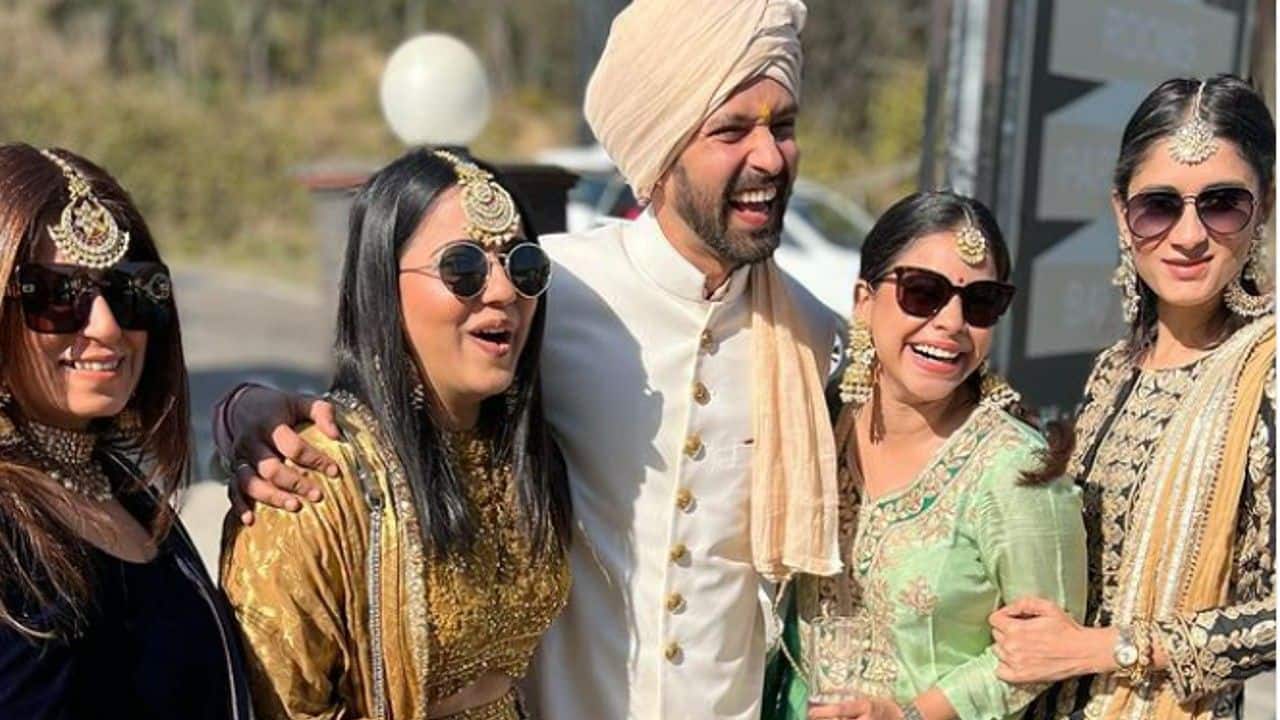 bollywoodlife.com photo
