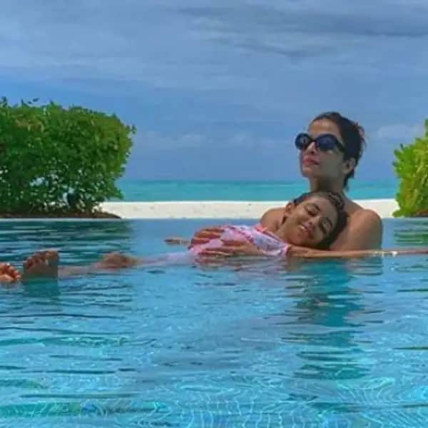 Aishwarya Rai Bachchan chills in a pool with daughter Aaradhya