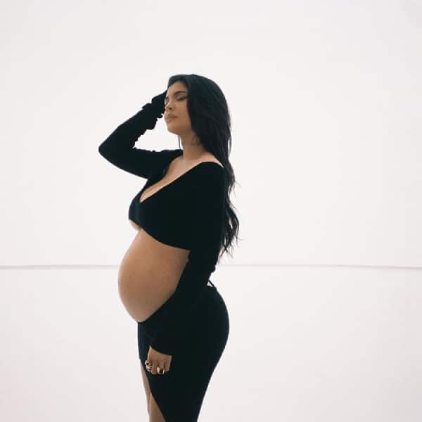Kylie Jenner's maternity shoot