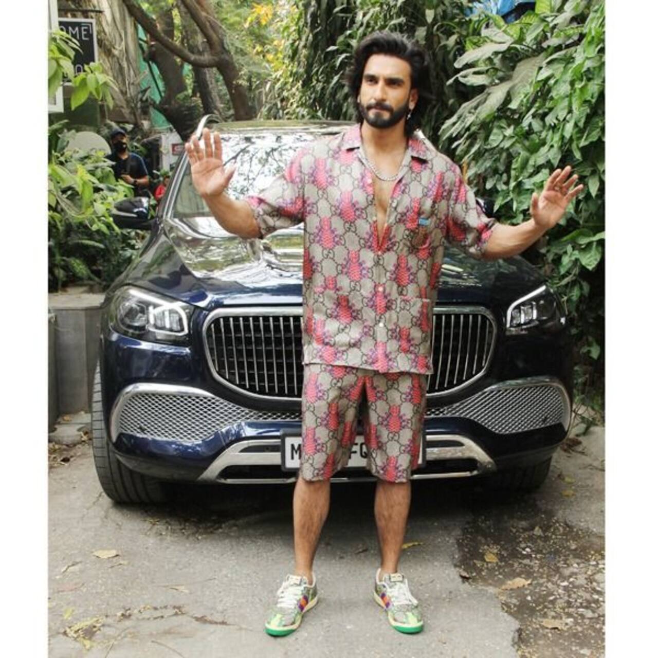 Ranveer Singh Trolled For His Colourful Shirt And Shorts ‘kitchen Ka