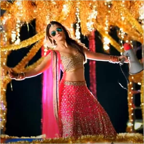 Alia bhatt humpty clearance sharma ki dulhania lehenga