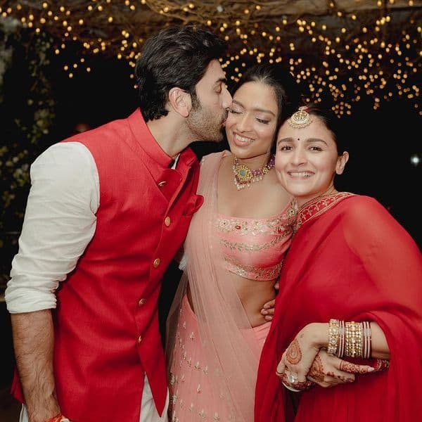 Ranbir Kapoor-Alia Bhatt wedding: From sweet promise notes to showering ...