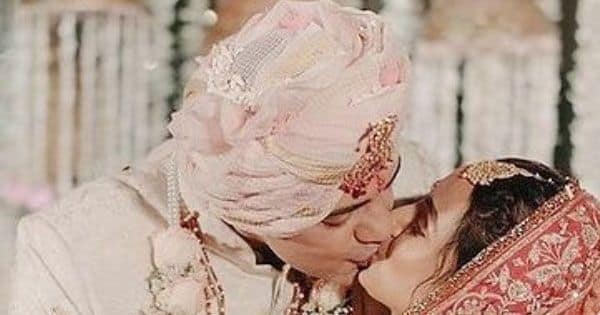 After Ranbir Kapoor Alia Bhatts Kissing Pics Newlyweds Cyrus Sahukar Vaishali Malaharas 