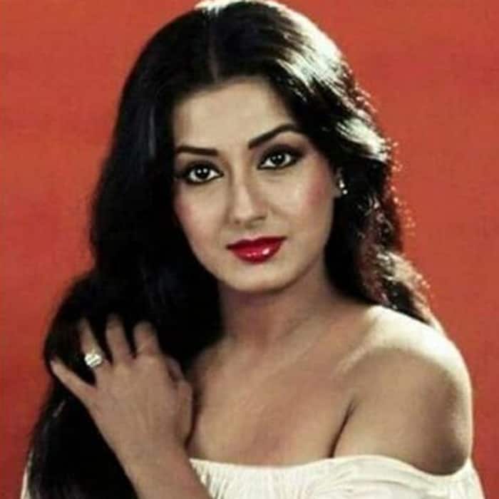मौसमी चटर्जी (Moushumi Chatterjee)