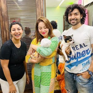 TMKOC actress Munmun Dutta aka Babita ji’s adorable pics with Debina Bonnerjee-Gurmeet Chaudhary’s new-born girl will melt your heart