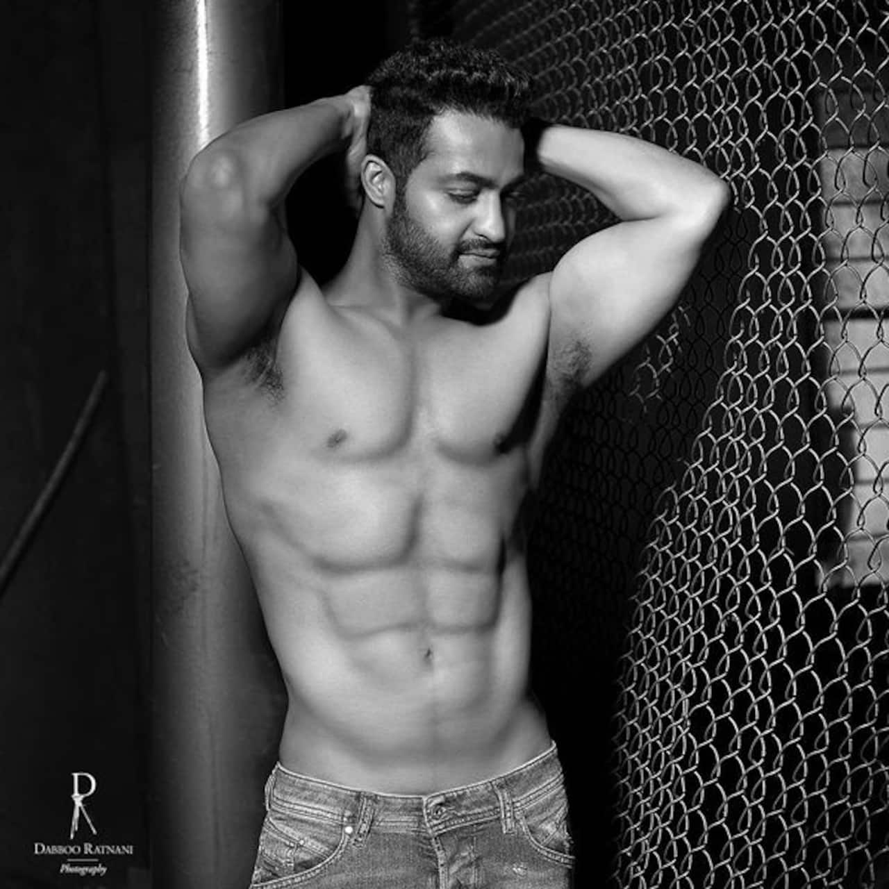 RRR actor Jr NTR trolled for his ‘nakli’ washboard abs