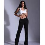 Esha Gupta looks uber hot as she flaunts her toned midriff in a crop top – view pics