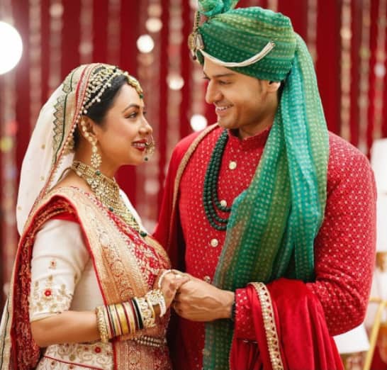 Anuj and Anupamaa as man and wife