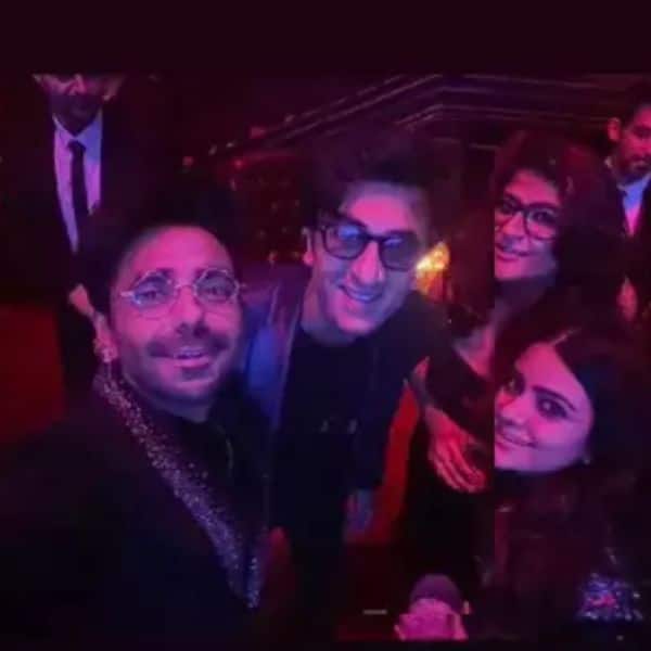 Ranbir Kapoor, Aparshakti and Akriti pose for a pic