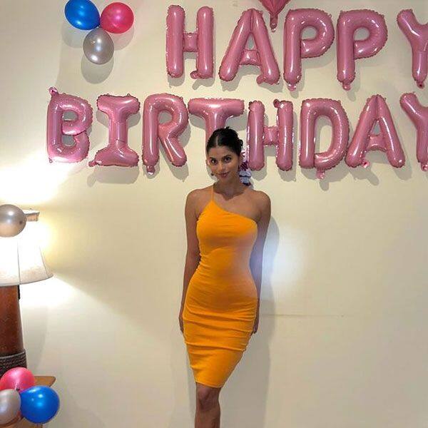 Suhana Khan drops her birthday celebration pictures and you just cannot miss it.