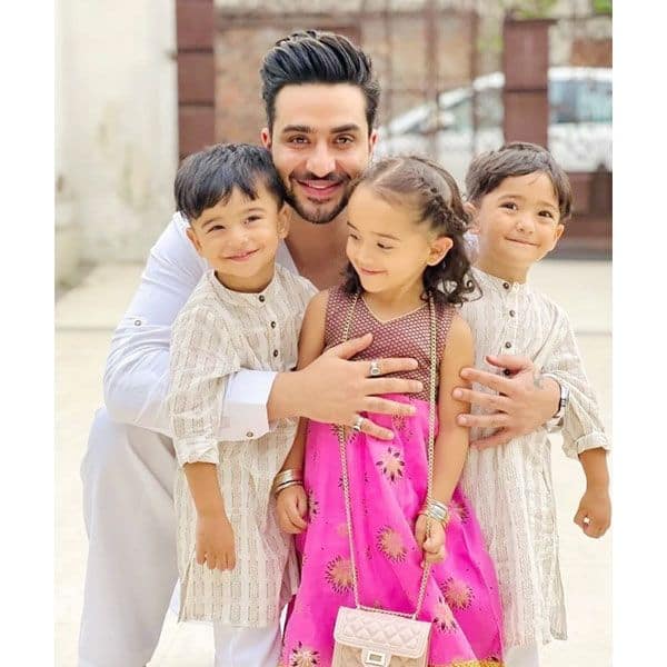 Eid Mubarak: From Aly Goni's Cute Pic With His Sister's Kids To Hina 