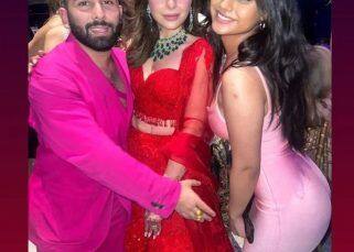 Kanika Kapoor's Wedding Reception: अजय देवगन की लाडली Nysa ने लूटी महफिल, पिंक ड्रेस में दिए स्टाइलिश पोज
