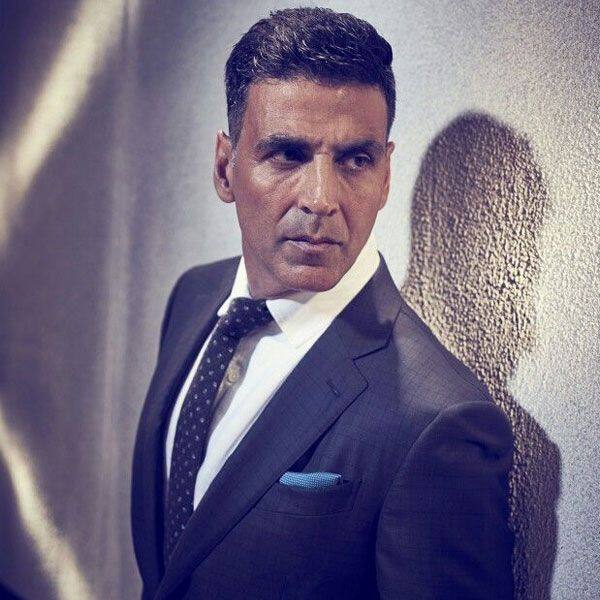 Akshay Kumar was reminded by netizens that Tip Tip Barsa song doesn't belong only to him but to Raveena Tandon as well