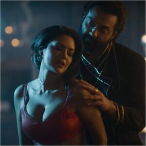 Aashram 3: Esha Gupta opens up on love making scenes with Bobby ...
