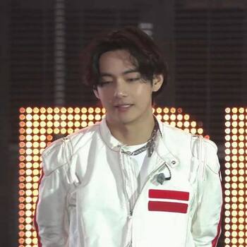 BTS vocalist Kim Taehyung wants emotional connect | BTS V aka ...