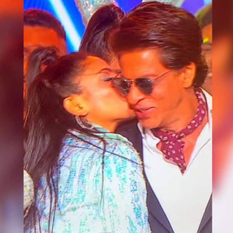 Umang 2022: Shah Rukh Khan's fangirl choreographer gives him a kiss; says, 'Never missing a chance to kiss King Khan' [View Pic]