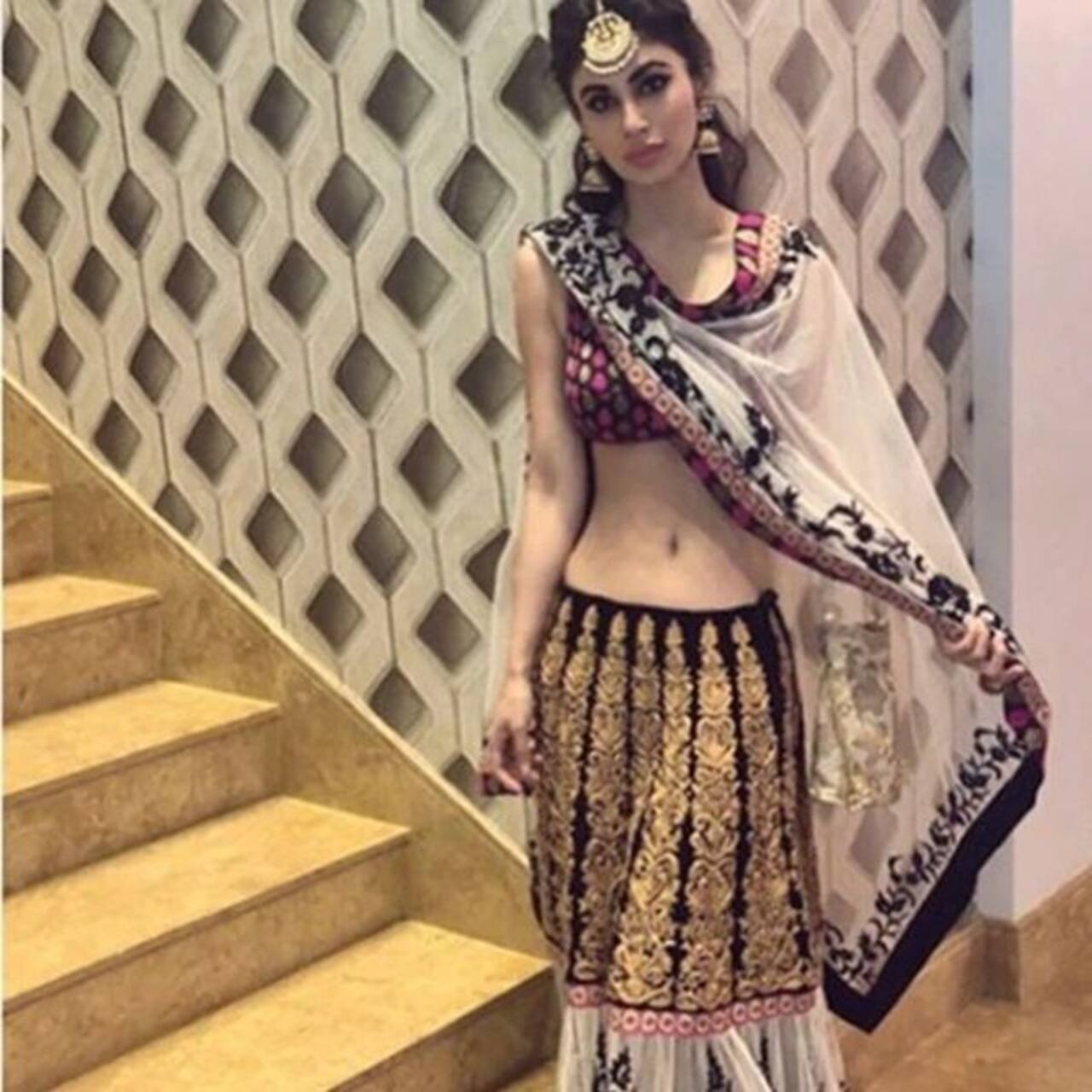 Mouni Roy for being skinny