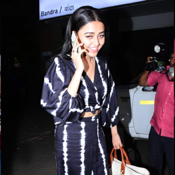 Tejasswi Prakash Papped At Mumbai Airport With Her Fav Customised Laddoo  Bag Fans Call Her Cutiepie  Filmibeat