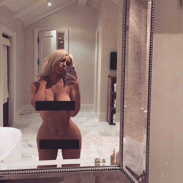 Kim Kardashian poses fully nude