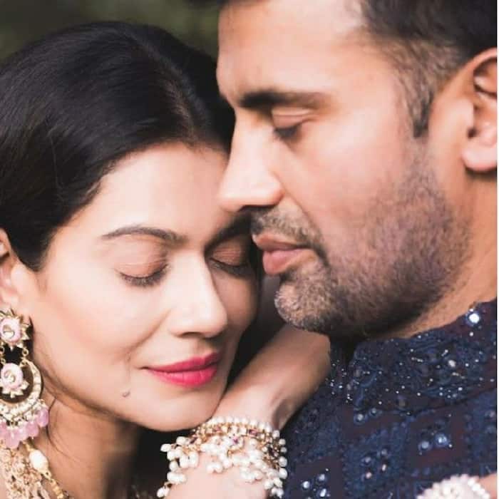 2014 में हुई थी दोनों की सगाई