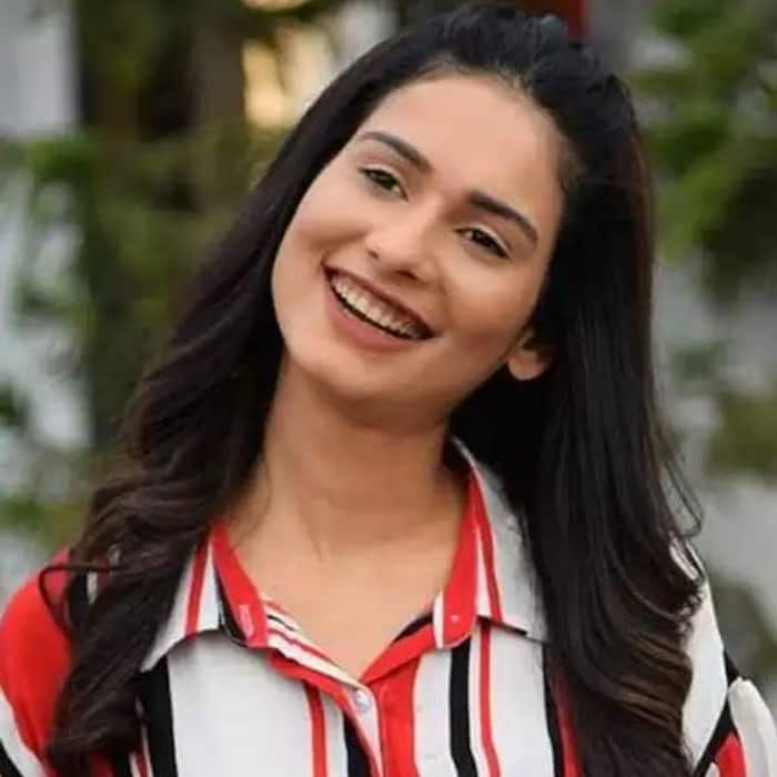 अनेरी वाजनी ( Aneri Vajani)