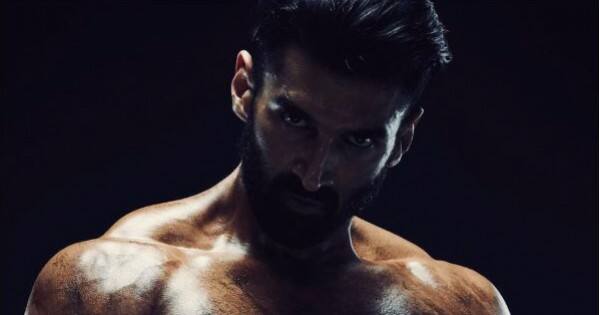 Aditya Roy Kapur, Thadam'ın yeniden çevrimi hakkında AÇILIYOR; 'yeniden yapımların ölümü' tartışması hakkındaki görüşlerini paylaşıyor [Watch Exclusive Video]