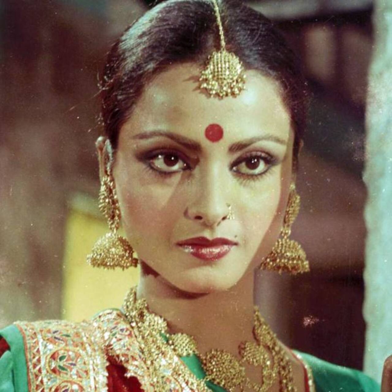 रेखा (Rekha in Muqaddar Ka Sikandar)