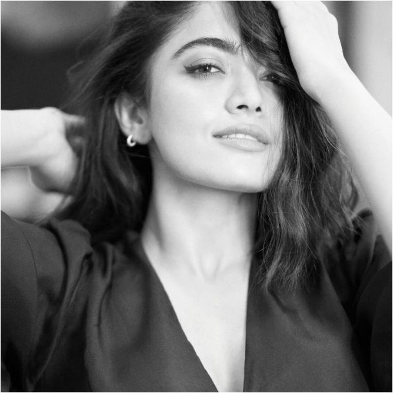 Pushpa: After Allu Arjun, Rashmika Mandanna's monochrome pictures go ...