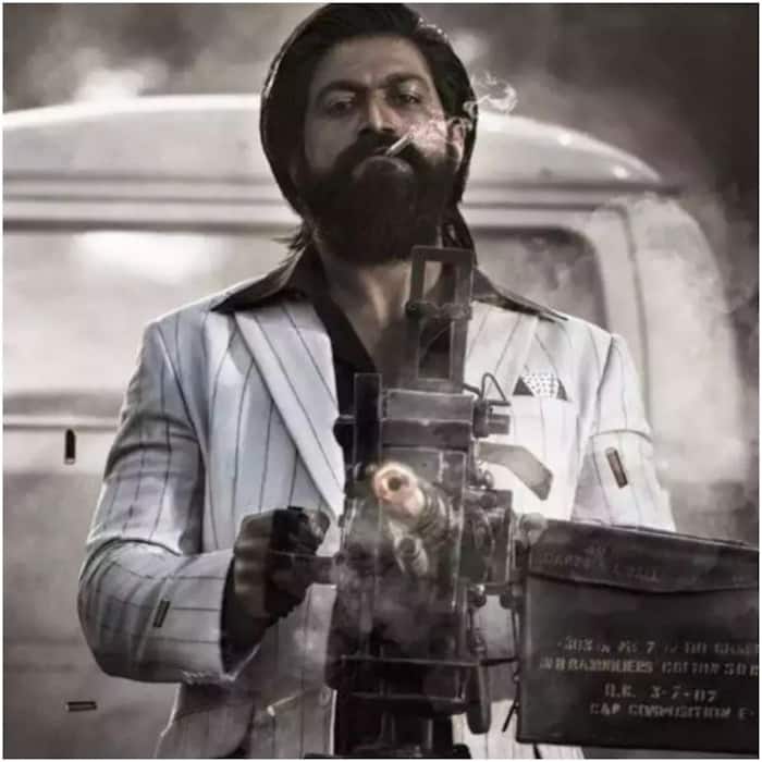 टॉप पर है यश की केजीएफ 2 (KGF 2)