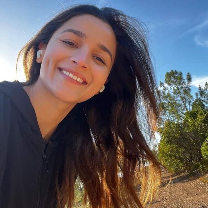 Alia Bhatt shares a blissful picture from Portugal post pregnancy announcement; fans say, 'Glowing Mommy'