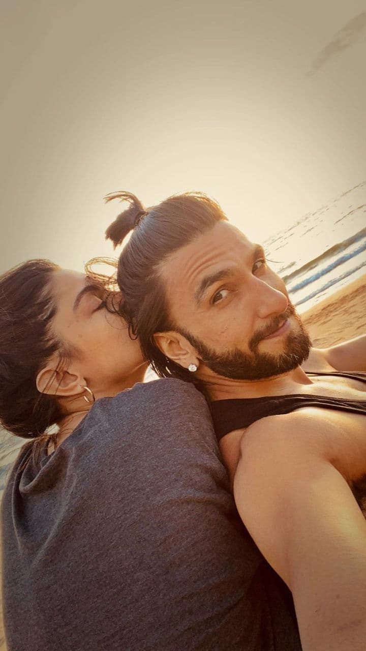 Deepika Padukone is right now struggling with her anxiety, Ranveer Singh will help her bring back