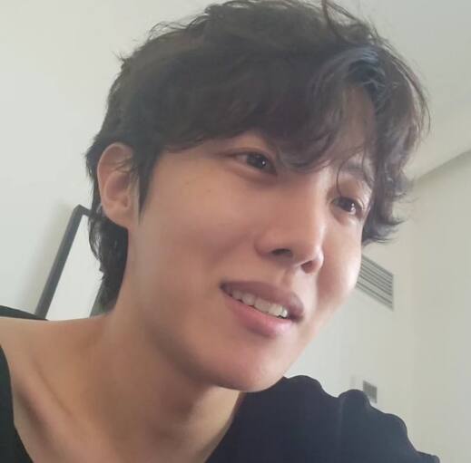 BTS ARMY Thinks J Hope Should Give An Instagram Tutorial To Bangtan 