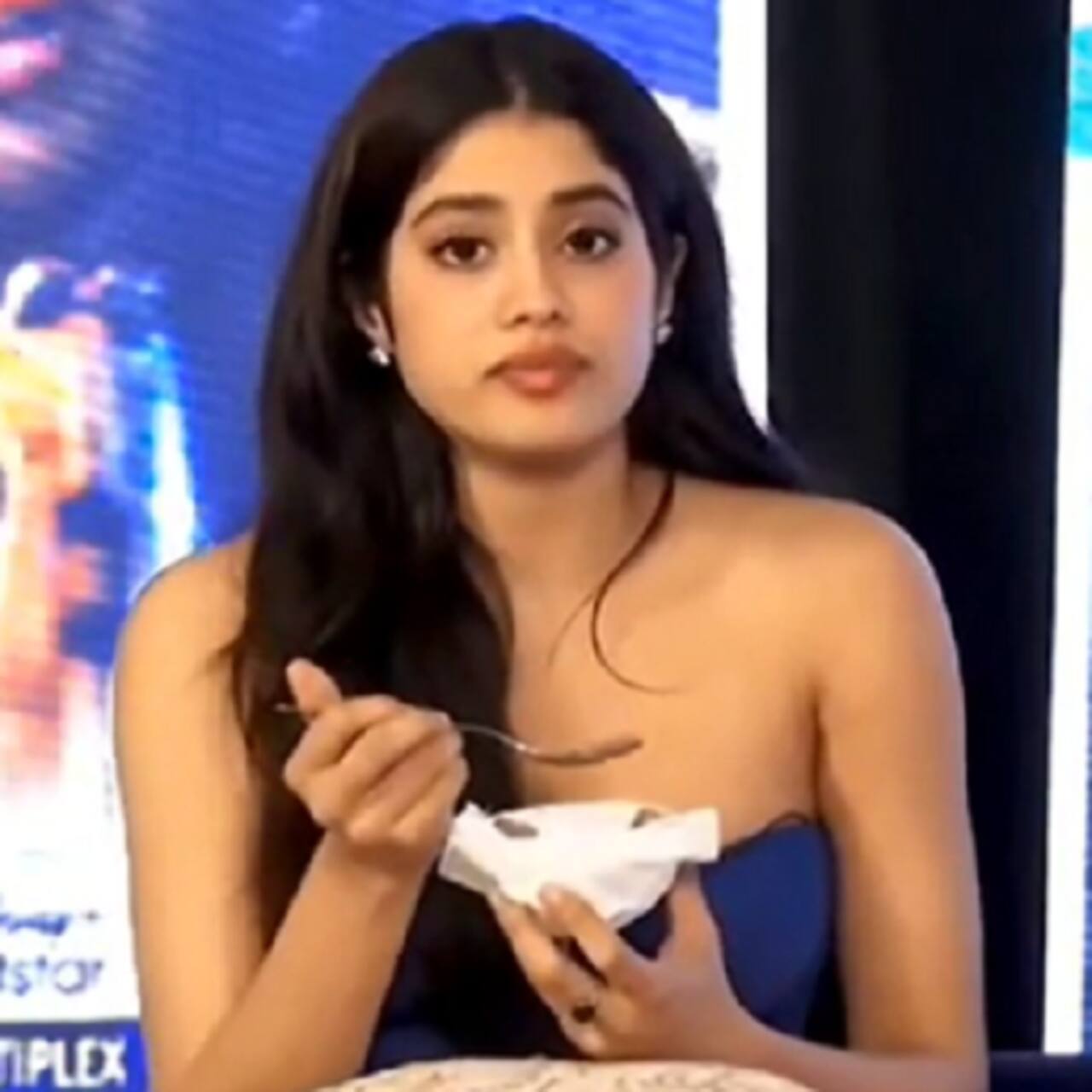 Good Luck Jerry actress Janhvi Kapoor slammed for rude and unprofessional behaviour during her interview; people recall how professional Sridevi was
