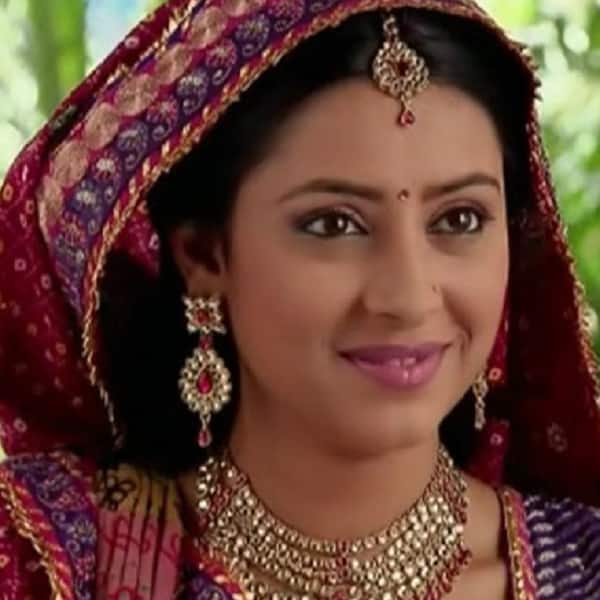 Pratyusha Banerjee got replaced in Balika's Vadhu because she couldn't commit to the requirements