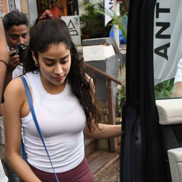 Janhvi Kapoor papped and spotted