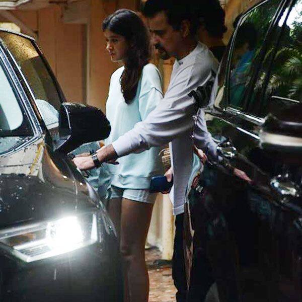 Raksha Bandhan 2022: Shanaya Kapoor arrives at Arjun Kapoor’s home