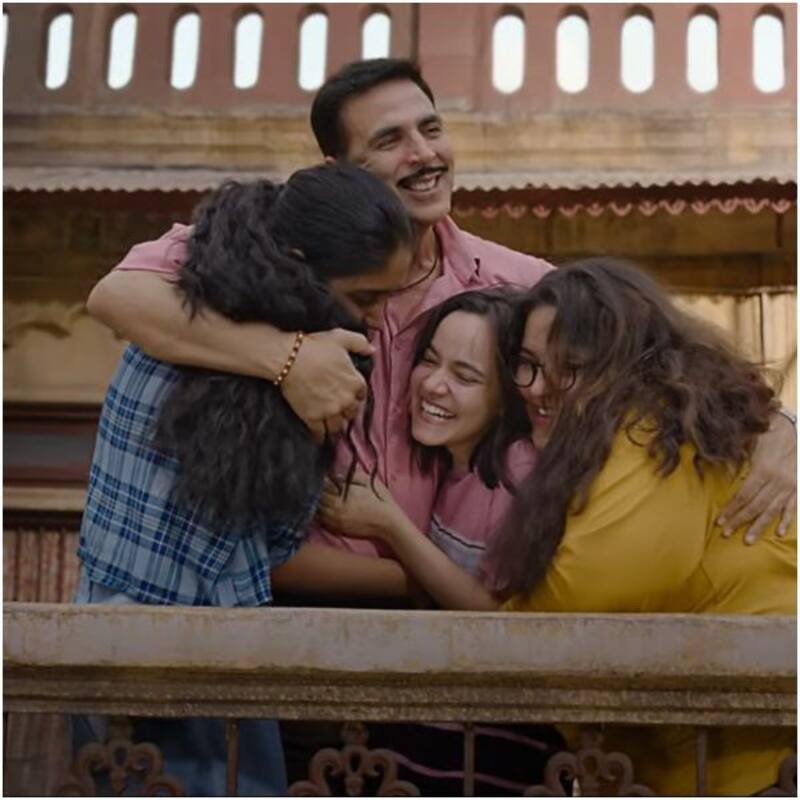 Rakshabandhan First Review: 'देसी इमोशन्स' से भरी है अक्षय कुमार की फिल्म, आमिर खान को मिलेगी कड़ी चुनौती?