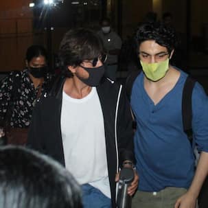 Pathaan Shah Rukh Khan gets annoyed as a fan tries to hold him; Aryan Khan trends as he turns into a protective shield for his father [WATCH]